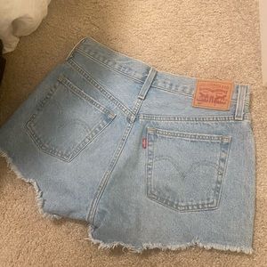 Levi shorts